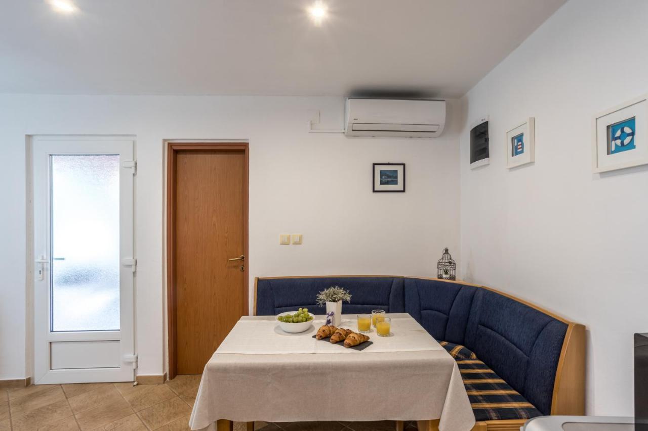 House Oliva With Private Pool And Large Garden Stari Grad (Hvar) Exterior foto